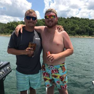 Meet your Posher, Sidney